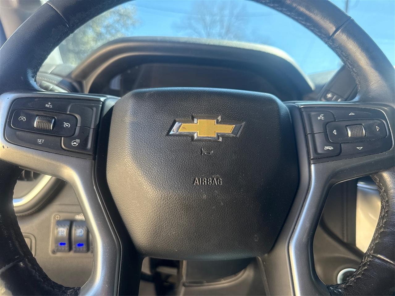 Chevrolet Silverado 1500 LT Crew Cab 2WD 2020