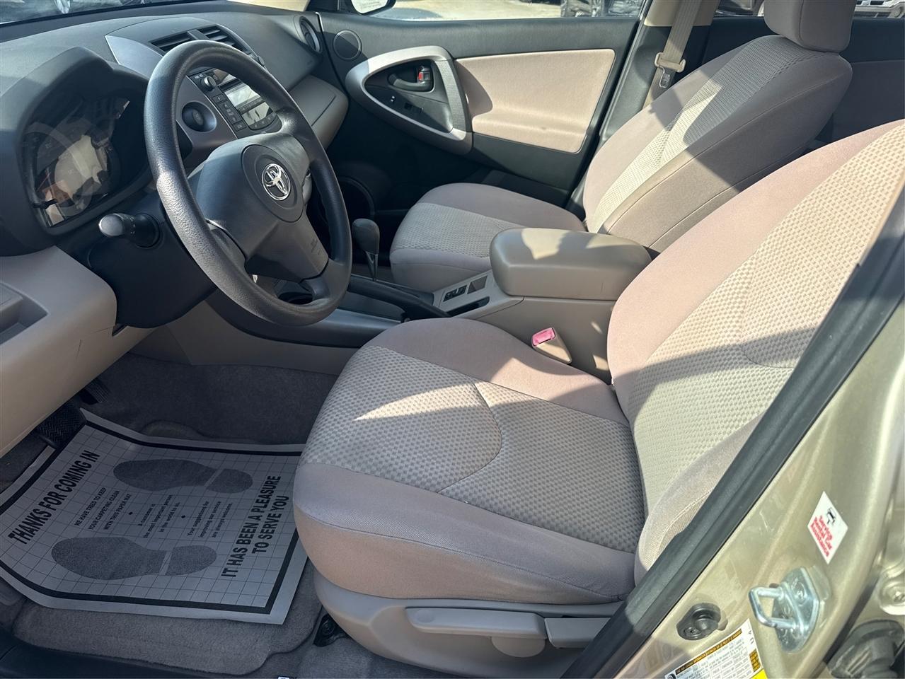 Toyota RAV4 Base I4 2WD 2008