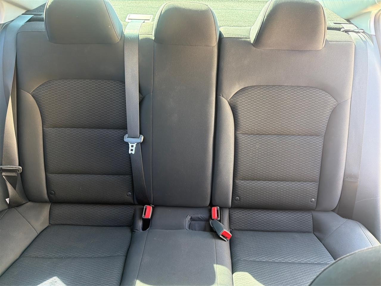 Hyundai Elantra SEL 2020