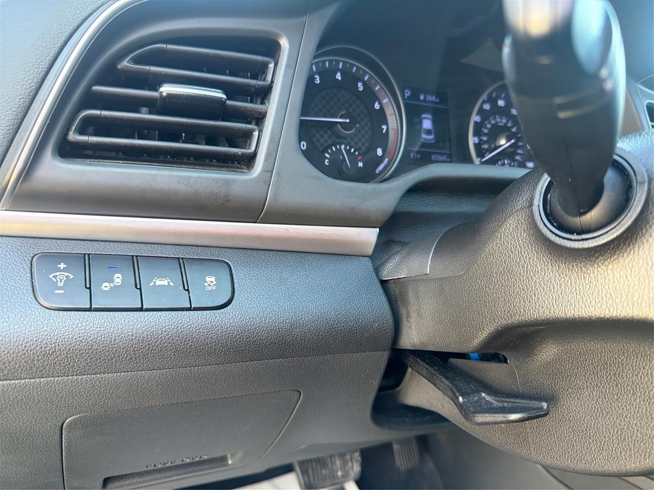 Hyundai Elantra SEL 2020