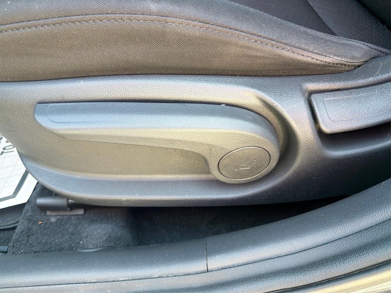 Hyundai Elantra SEL 2020