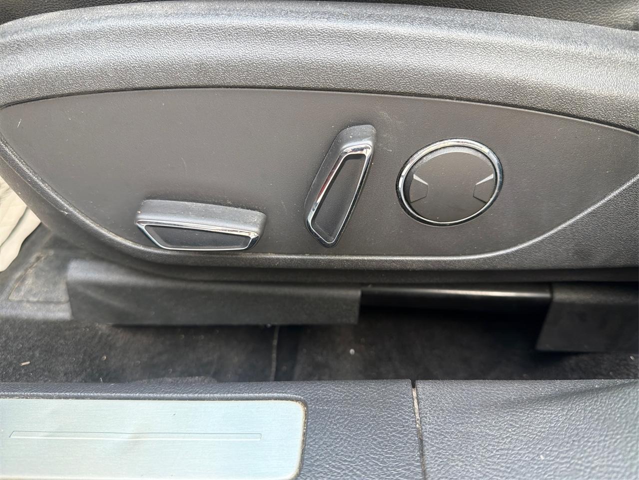 Lincoln MKZ FWD 2014