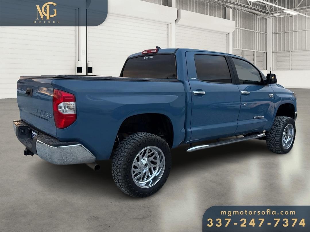 Toyota Tundra Limited 5.7L CrewMax 4WD 2020