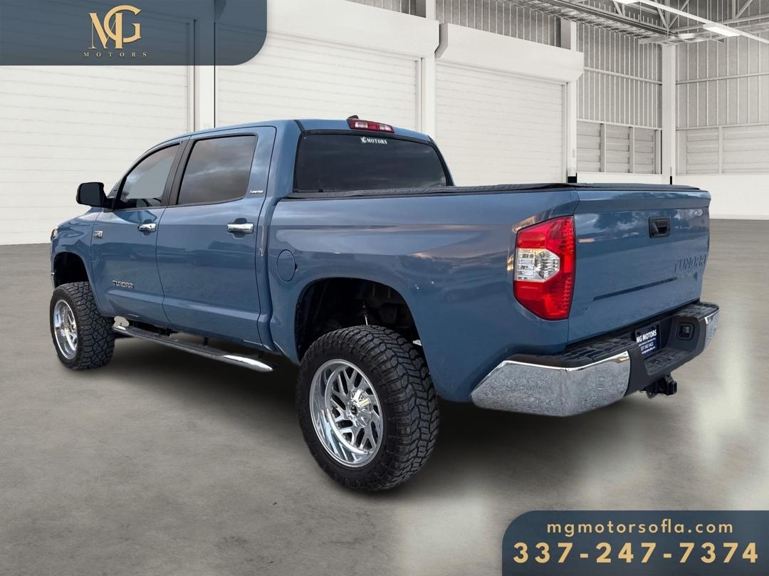 Toyota Tundra Limited 5.7L CrewMax 4WD 2020