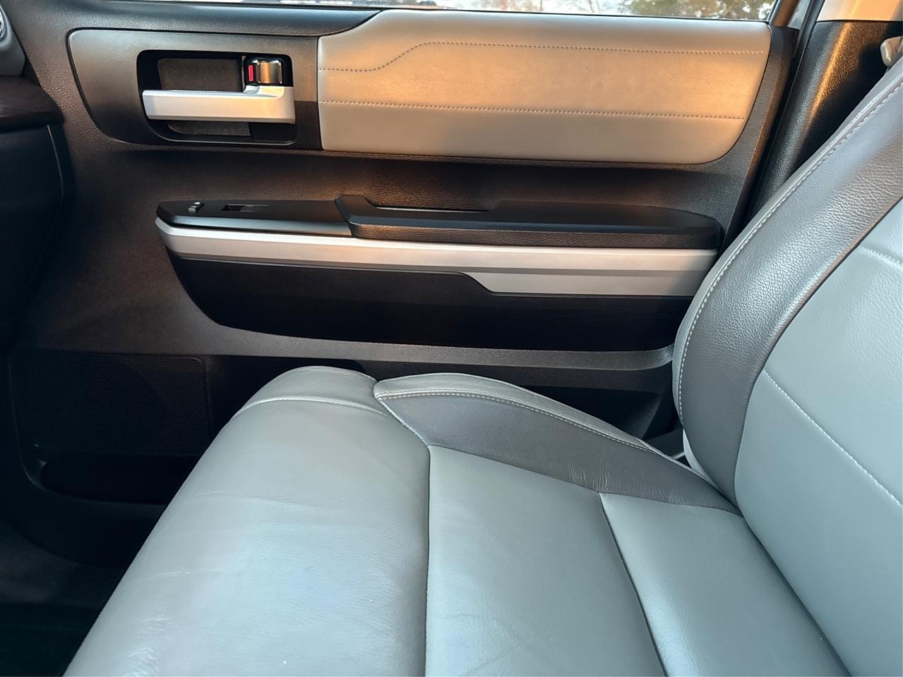 Toyota Tundra Limited 5.7L CrewMax 4WD 2020