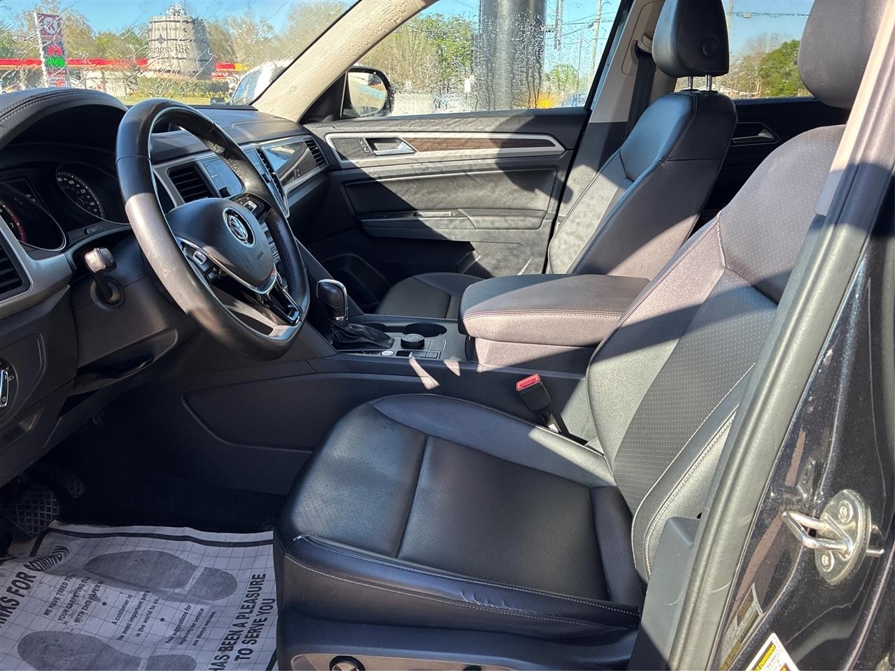 Volkswagen Atlas V6 SE w/Technology AWD 2019