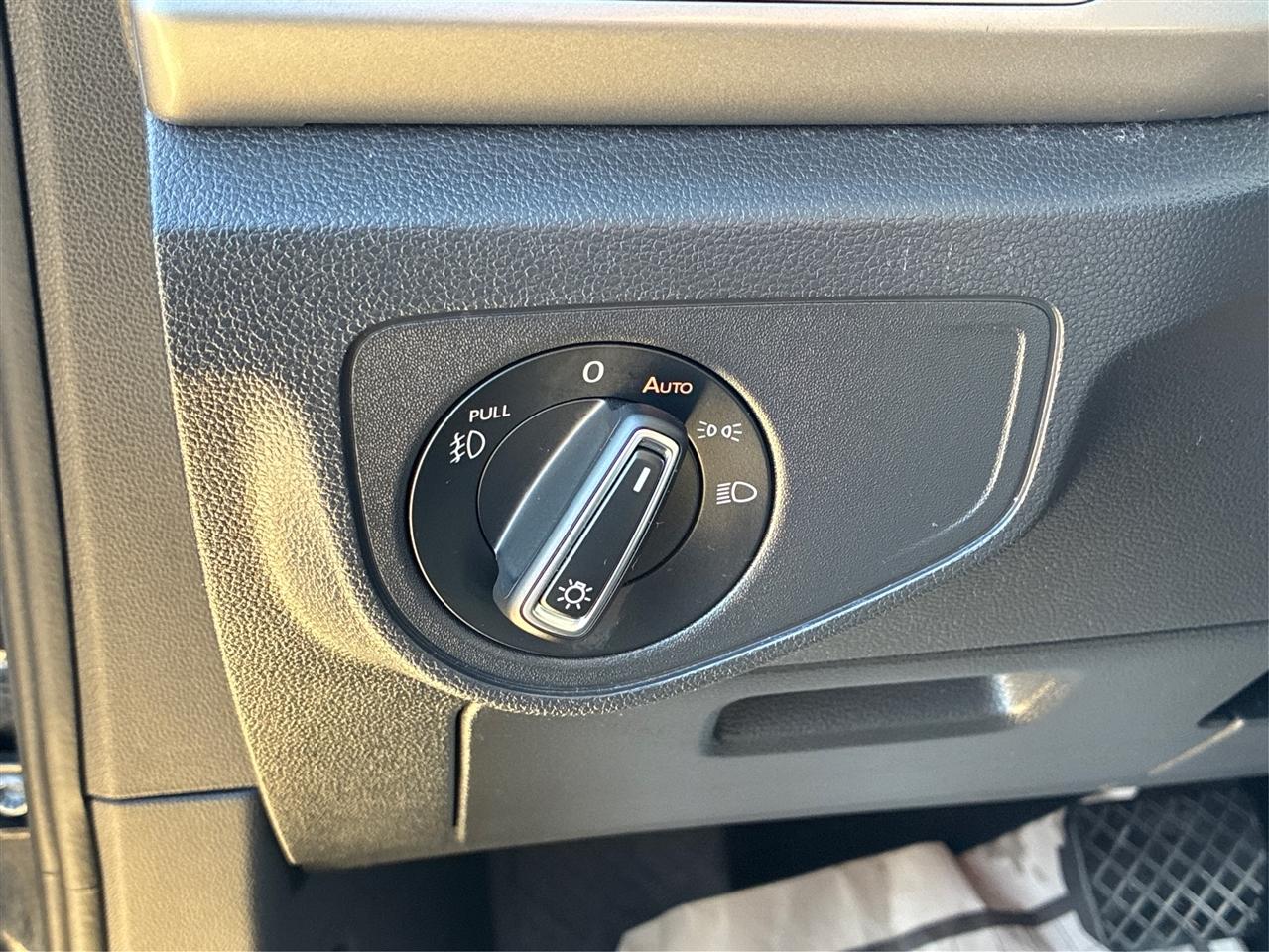 Volkswagen Atlas V6 SE w/Technology AWD 2019