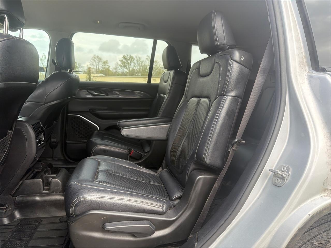 Jeep Grand Cherokee L Laredo 2022