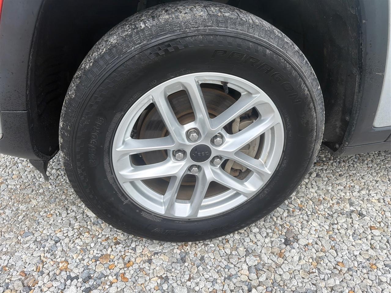 Jeep Grand Cherokee L Laredo 2022