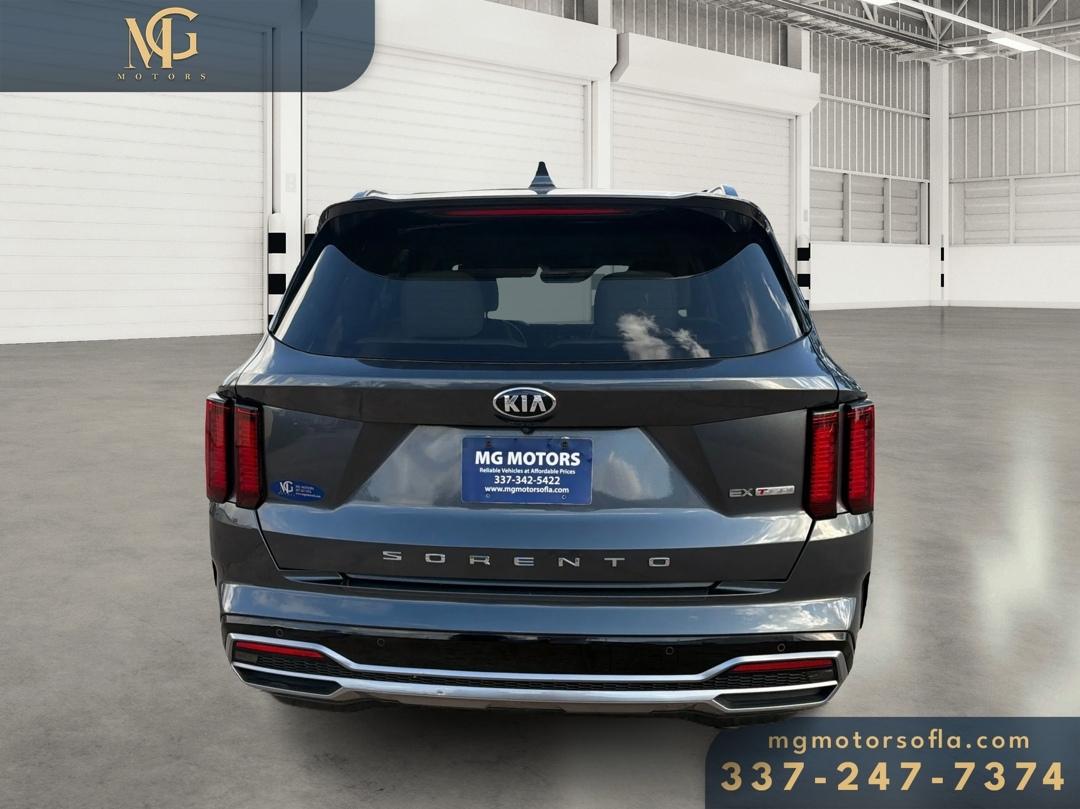 Kia Sorento EX 2WD 2021