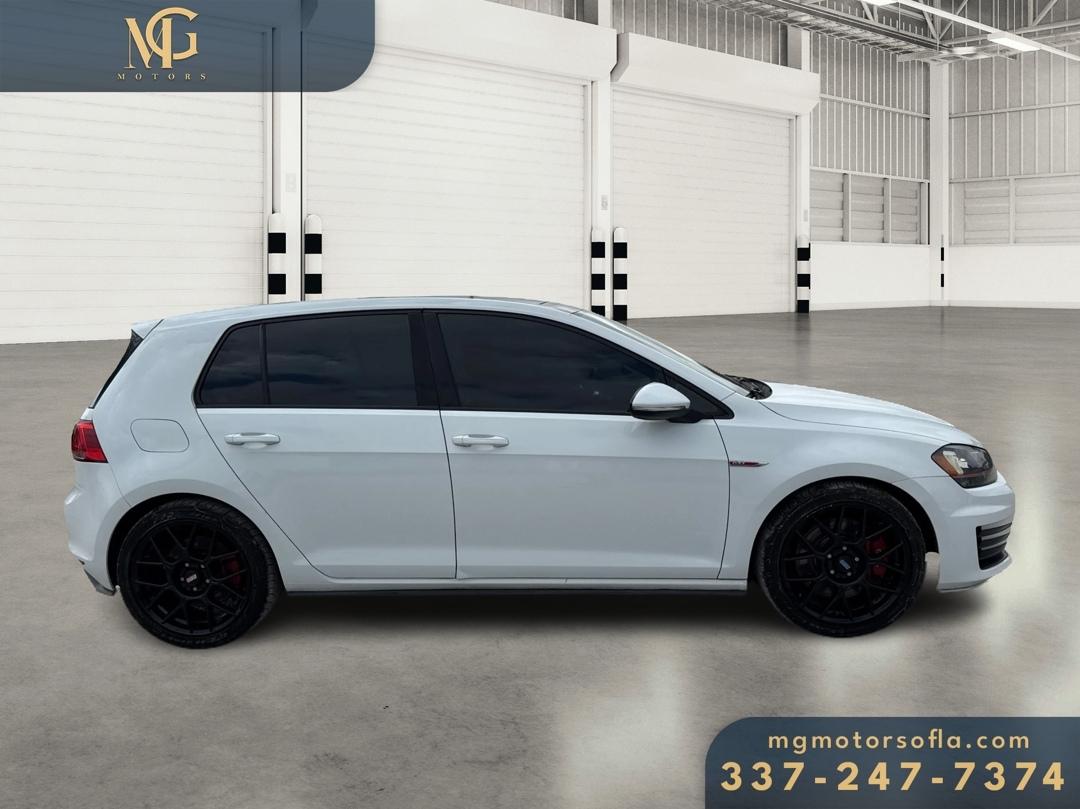 Volkswagen Golf GTI S 6A 4-Door 2017