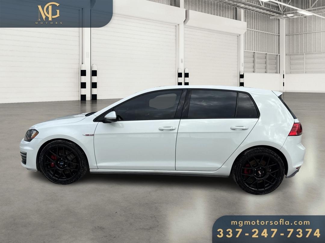 Volkswagen Golf GTI S 6A 4-Door 2017