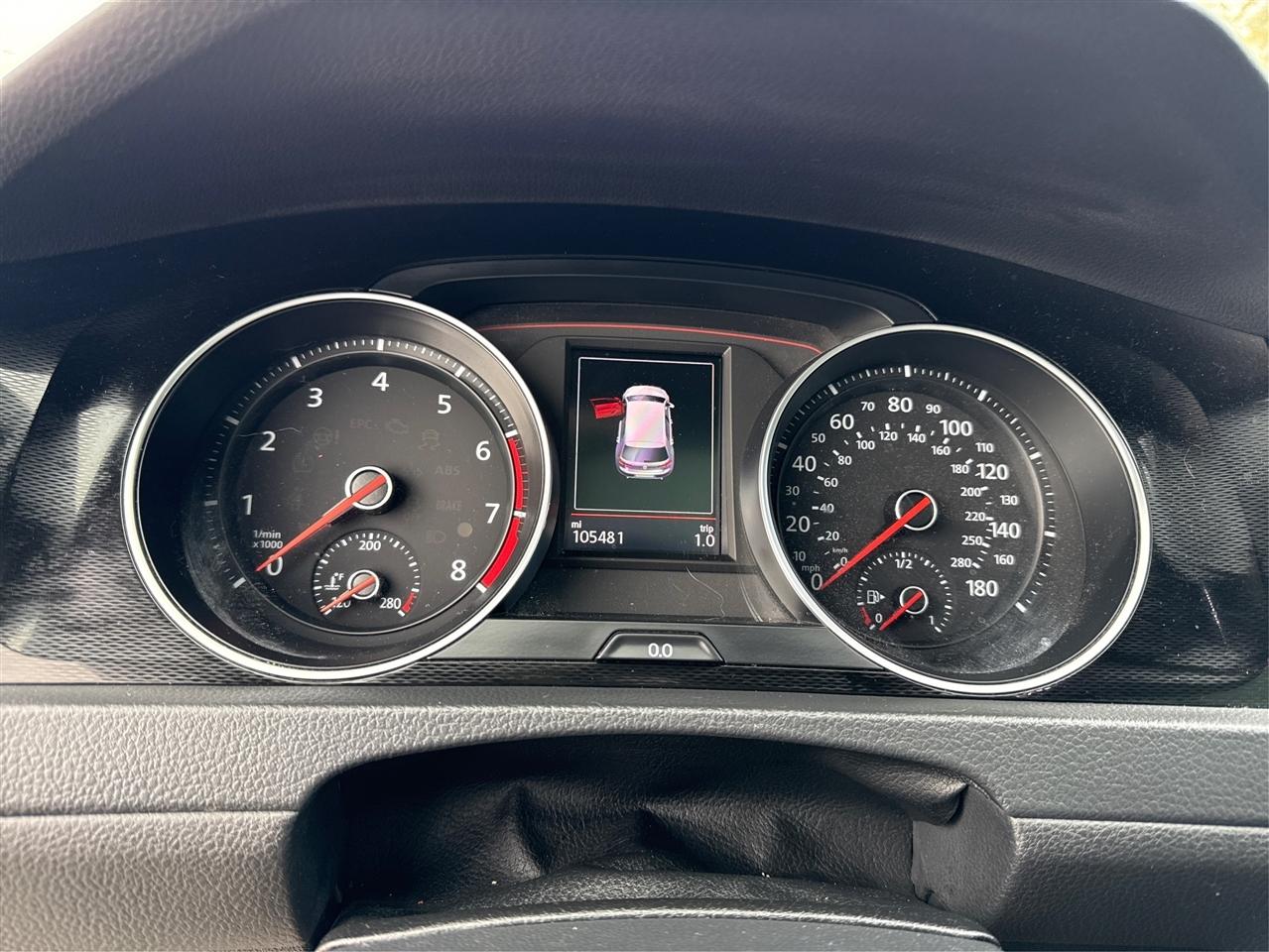 Volkswagen Golf GTI S 6A 4-Door 2017