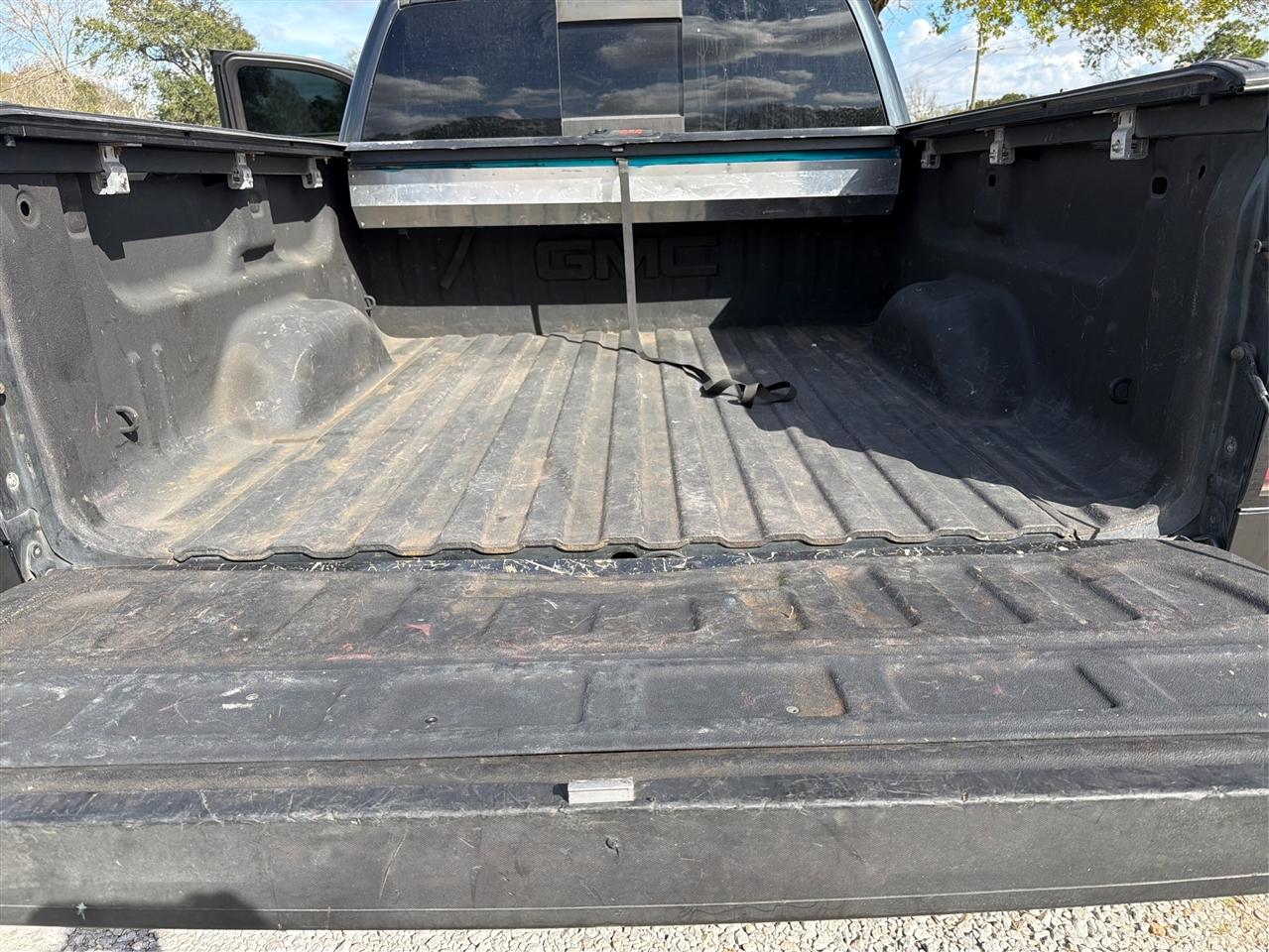 GMC Sierra 1500 SLT Crew Cab 4WD 2017