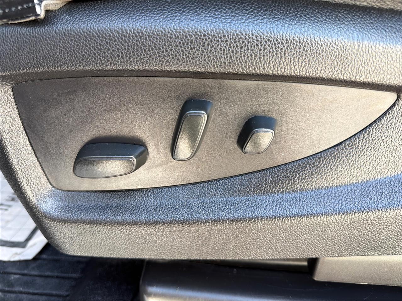 GMC Sierra 1500 SLT Crew Cab 4WD 2017