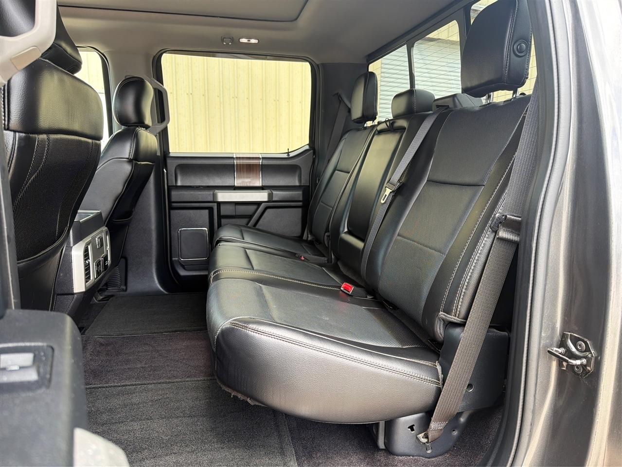 Ford F-150 Lariat SuperCrew 5.5-ft. Bed 4WD 2017