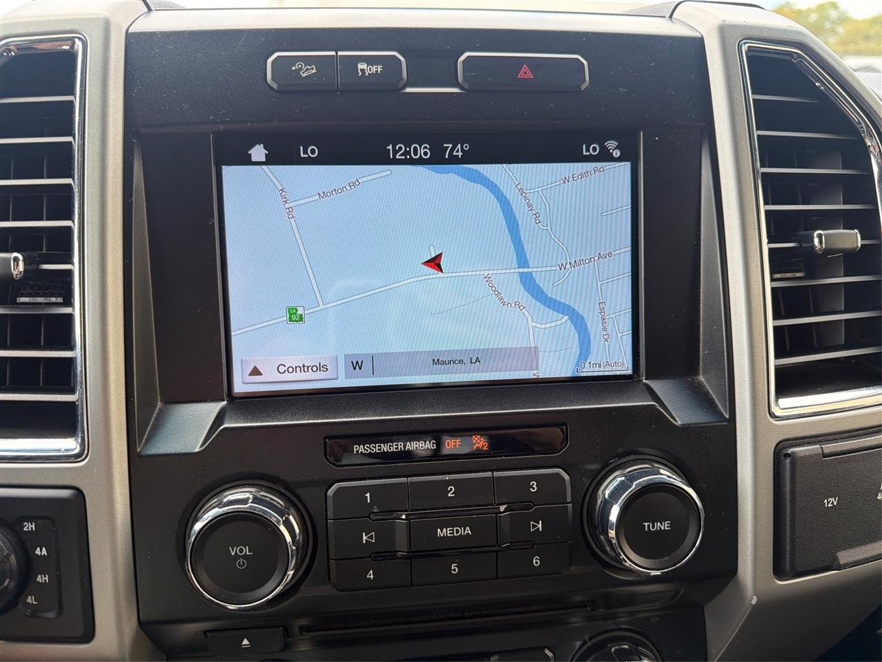 Ford F-150 Lariat SuperCrew 5.5-ft. Bed 4WD 2017