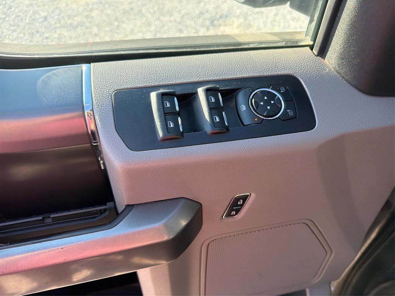 Ford F-150 XLT SuperCrew 5.5-ft. Bed 2WD 2015