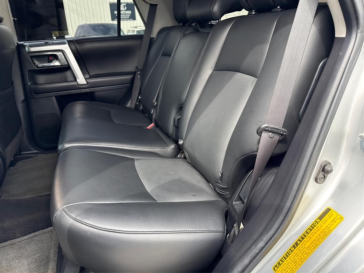 Toyota 4Runner SR5 2WD 2016