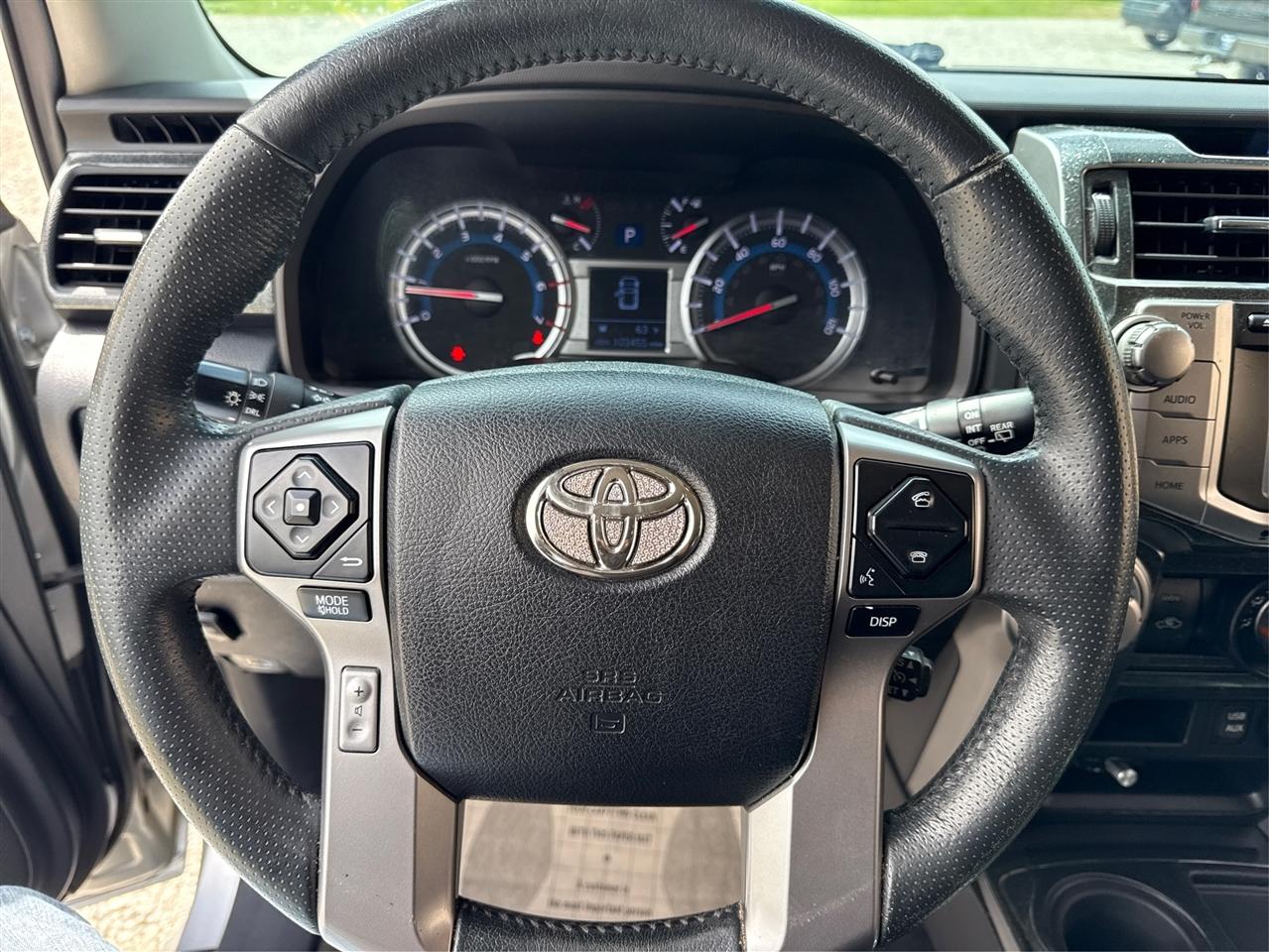 Toyota 4Runner SR5 2WD 2016