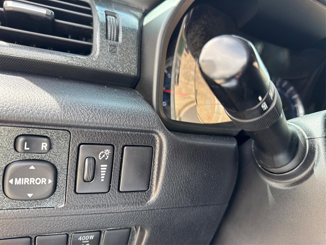 Toyota 4Runner SR5 2WD 2016