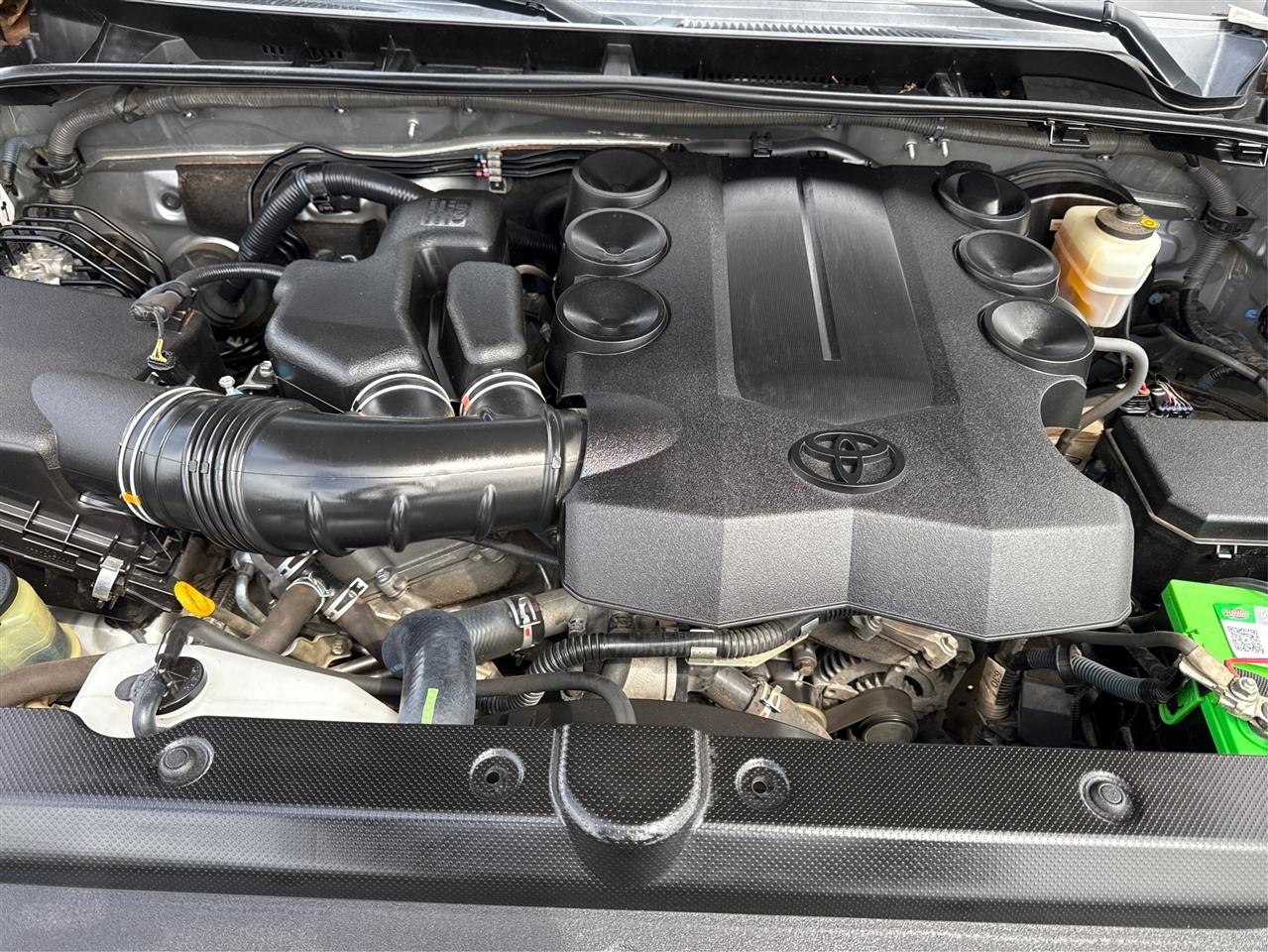 Toyota 4Runner SR5 2WD 2016