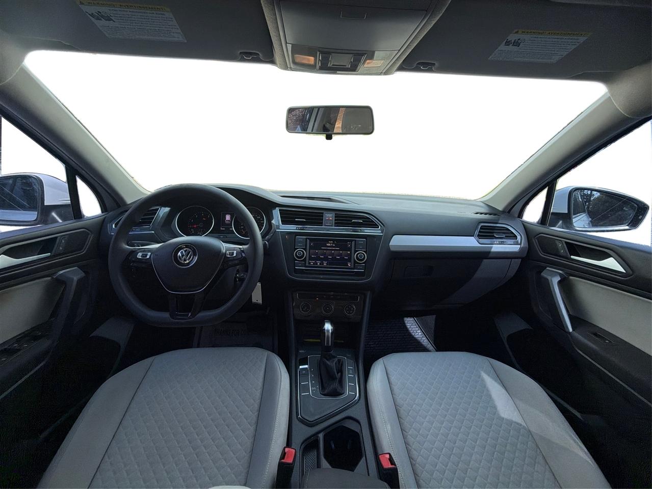 Volkswagen Tiguan S 2019