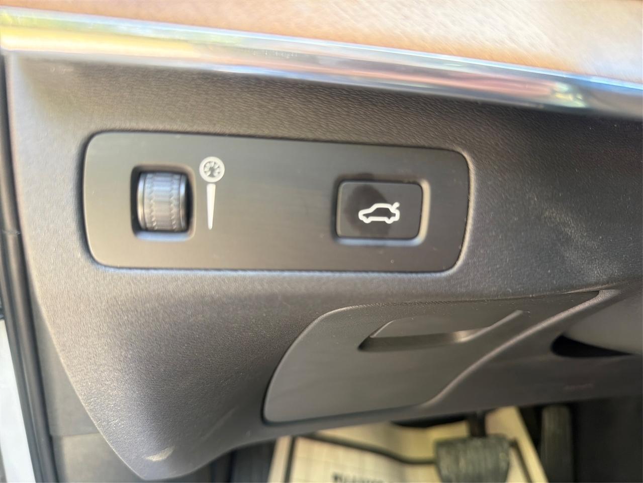 Volvo XC90 T5 Momentum 2021