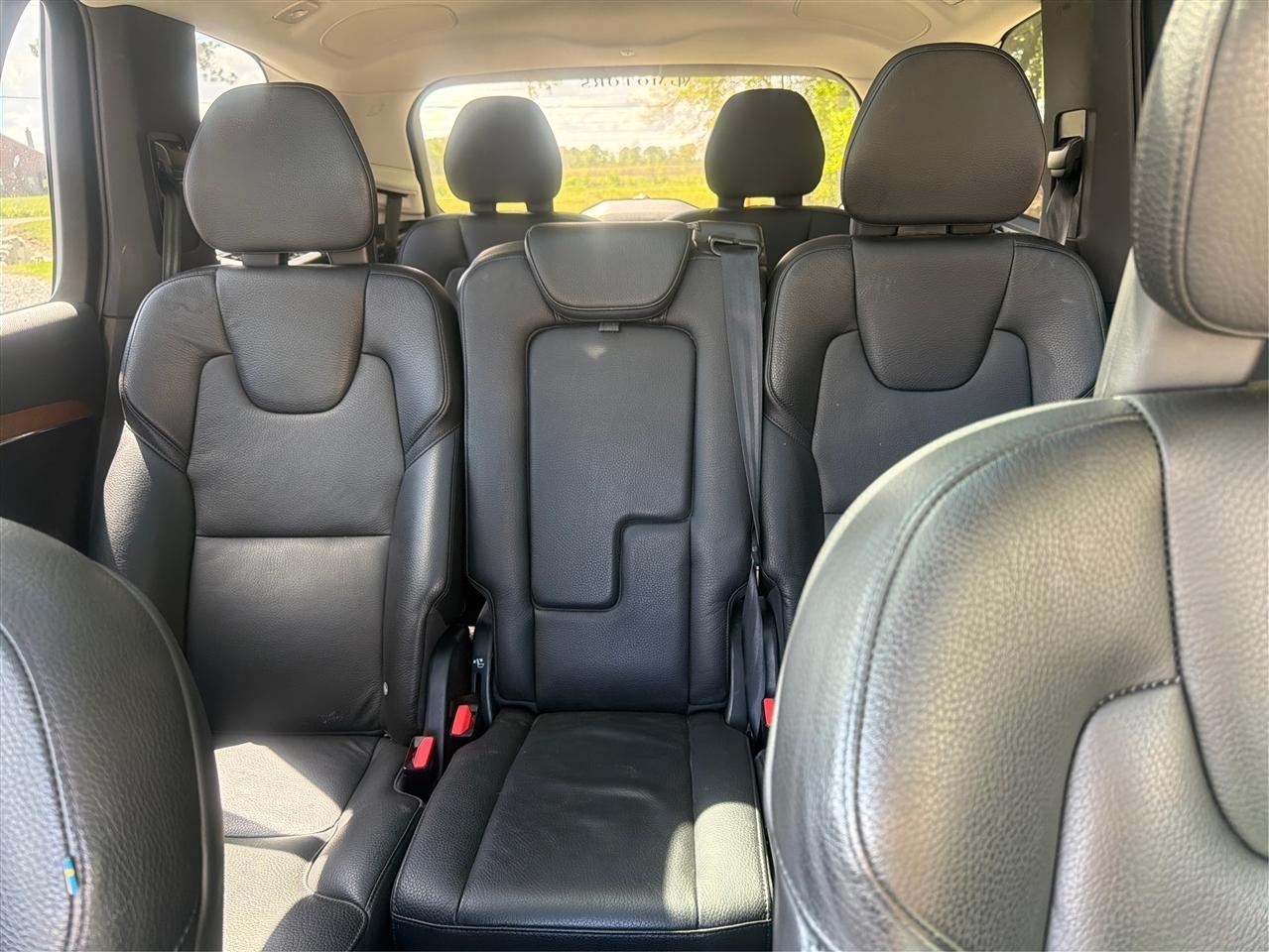 Volvo XC90 T5 Momentum 2021