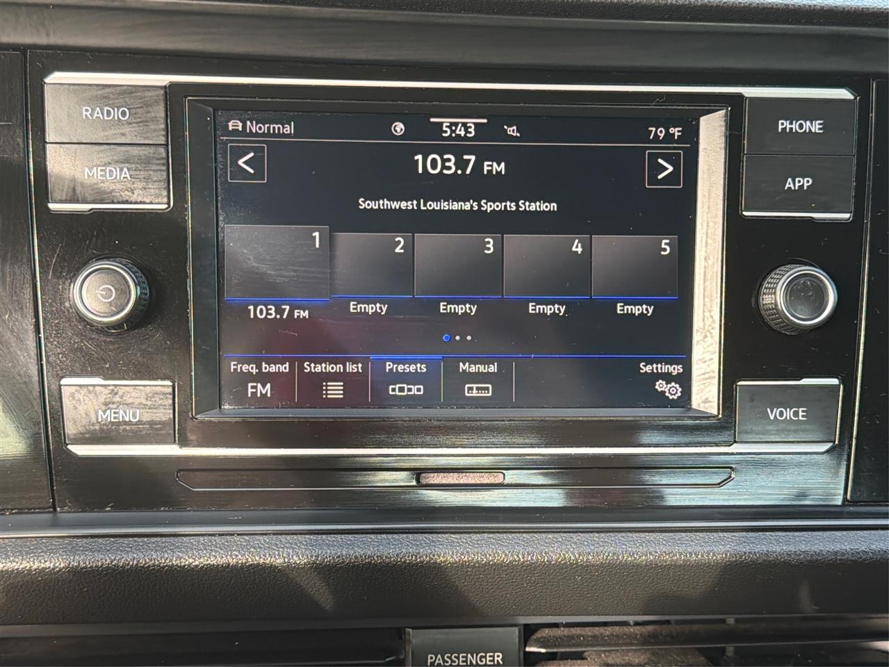 Volkswagen Jetta  2021