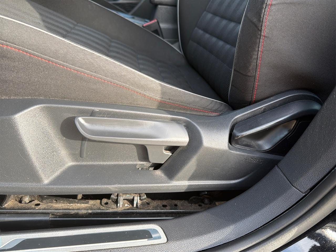 Volkswagen Jetta  2021