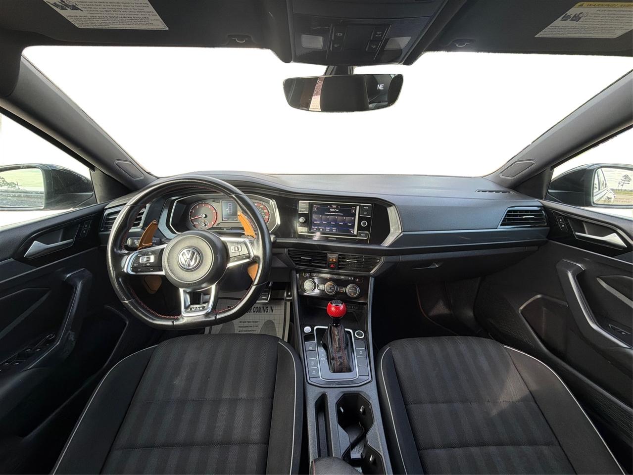 Volkswagen Jetta  2021