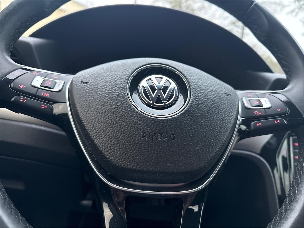 Volkswagen Passat SE 2021