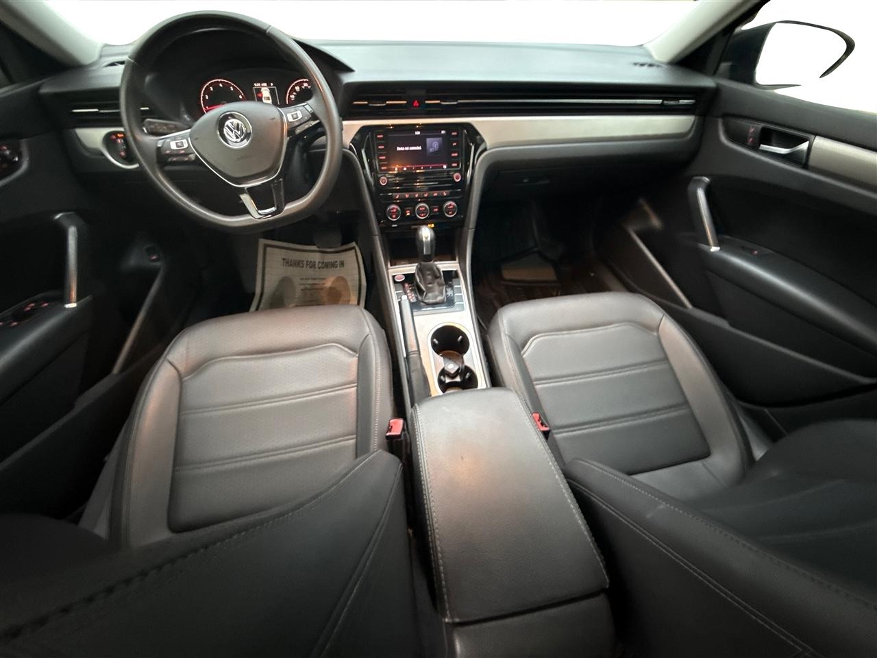 Volkswagen Passat SE 2021