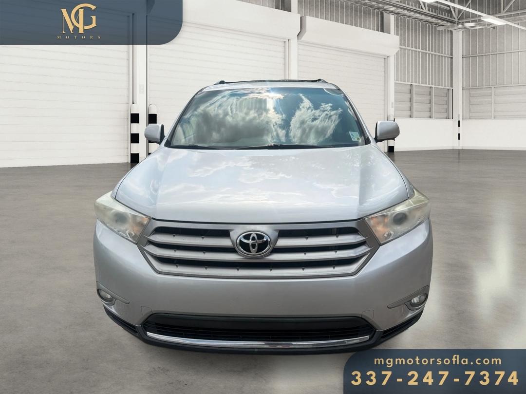 Toyota Highlander Limited 2WD 2013