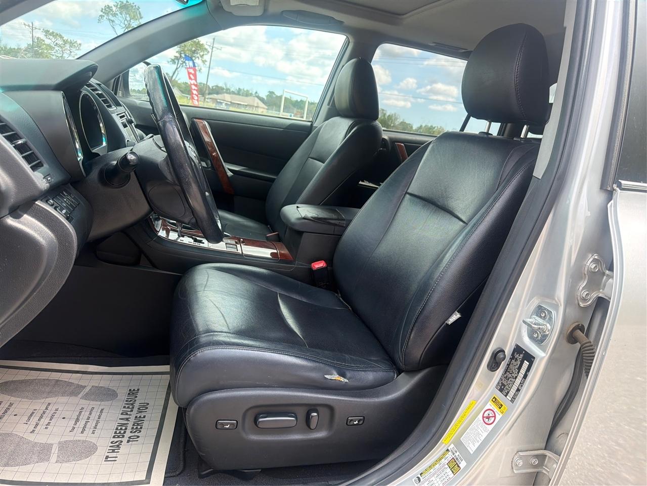 Toyota Highlander Limited 2WD 2013