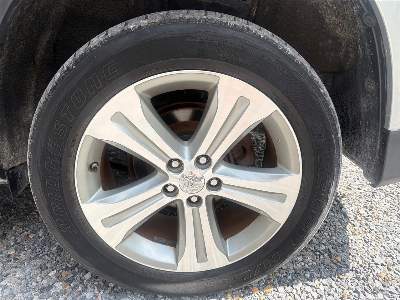 Toyota Highlander Limited 2WD 2013