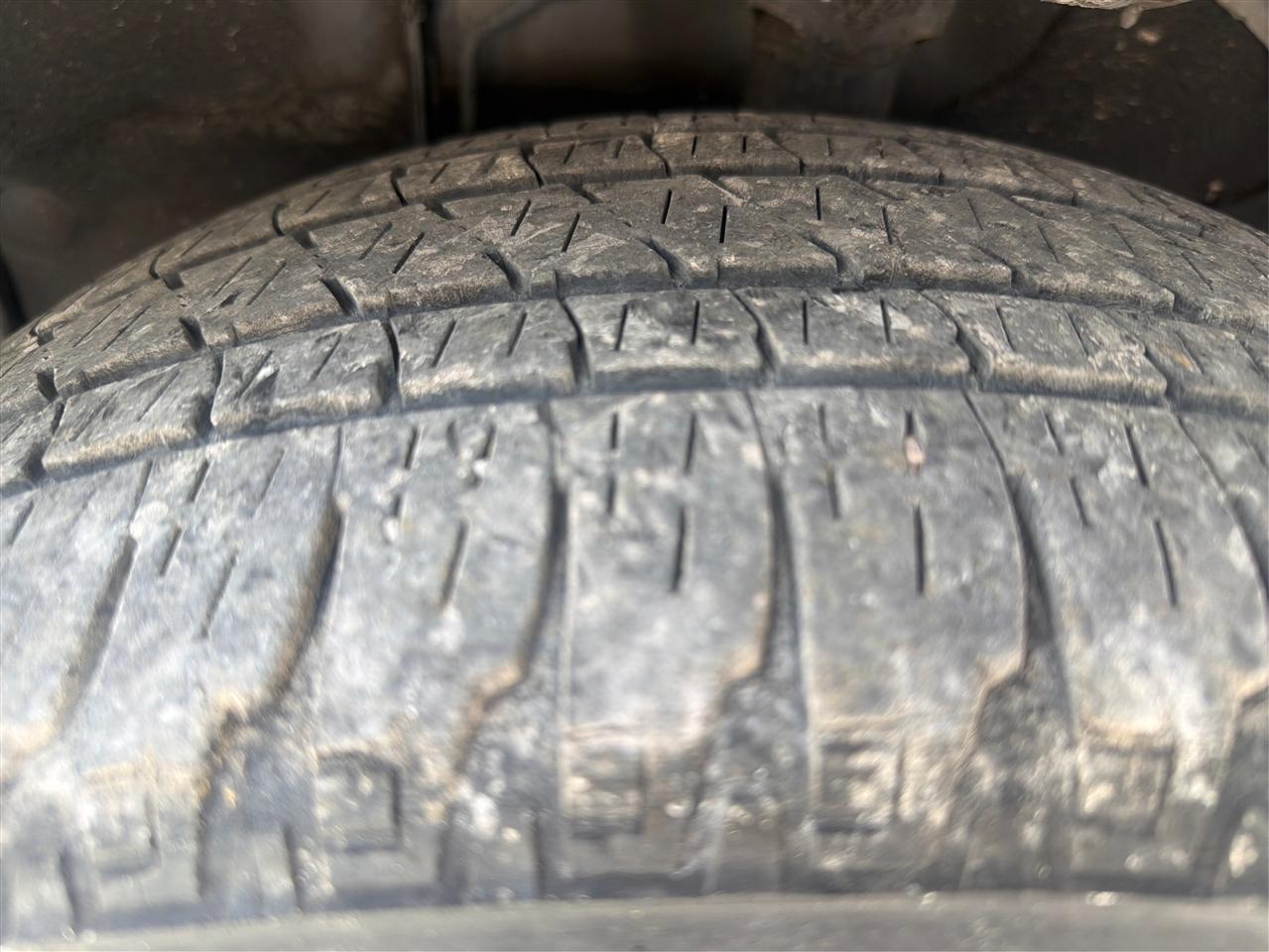 Toyota Highlander Limited 2WD 2013