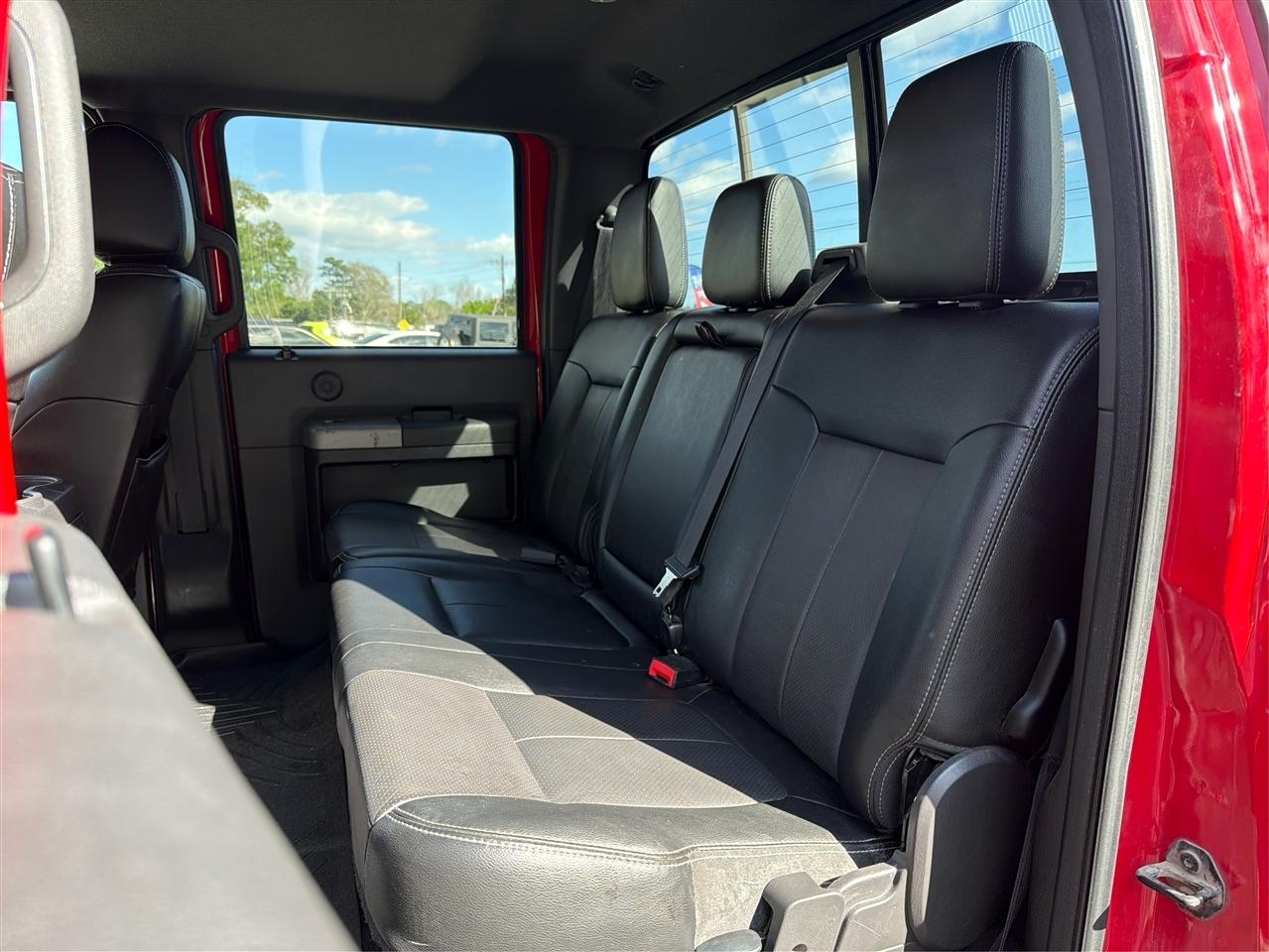 Ford F-250 SD Lariat Crew Cab 4WD 2015