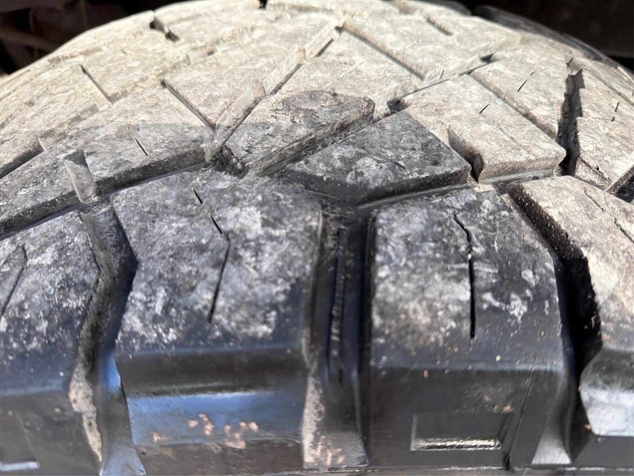 Ford F-250 SD Lariat Crew Cab 4WD 2015