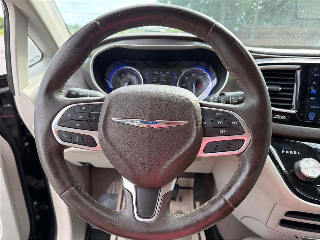 Chrysler Pacifica Touring-L 2017