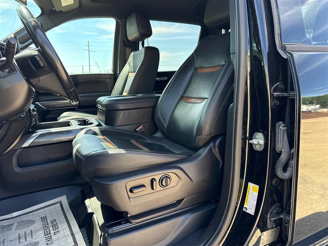 GMC Sierra 2500HD AT4 Crew Cab 4WD 2021