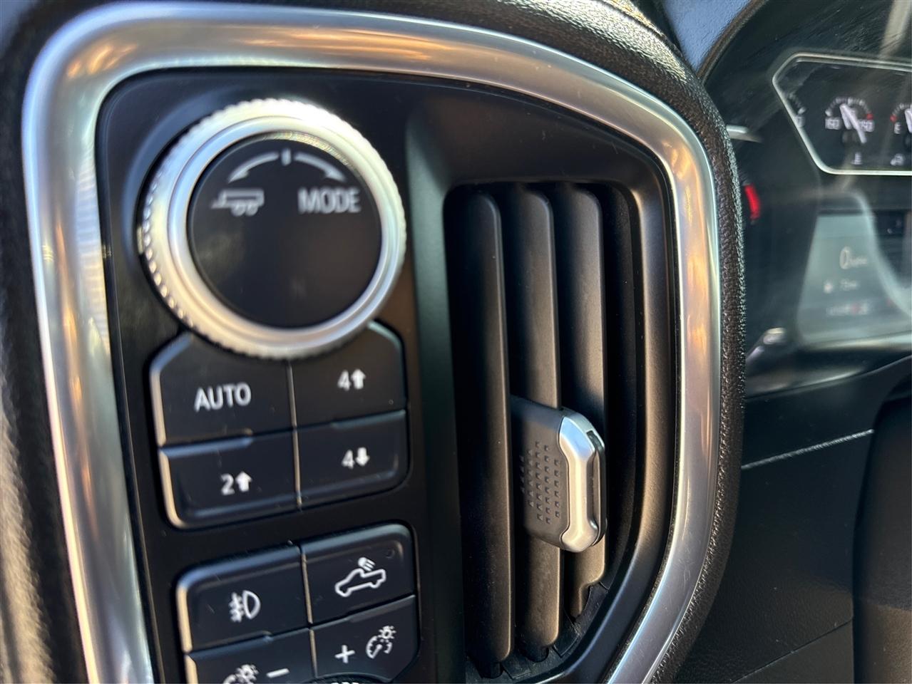 GMC Sierra 2500HD AT4 Crew Cab 4WD 2021
