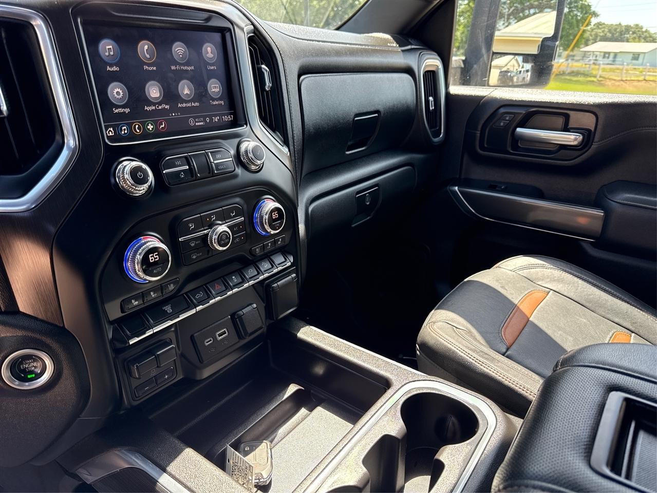 GMC Sierra 2500HD AT4 Crew Cab 4WD 2021