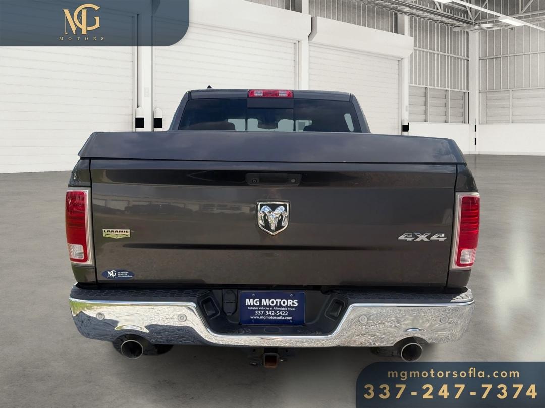 RAM 1500 Laramie Crew Cab SWB 4WD 2014
