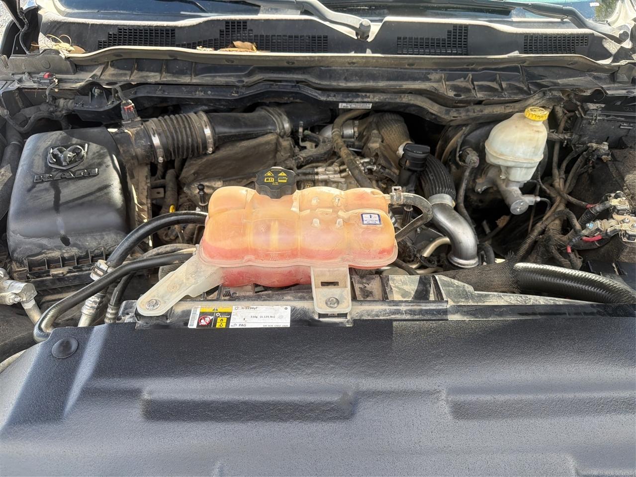 RAM 1500 Laramie Crew Cab SWB 4WD 2014