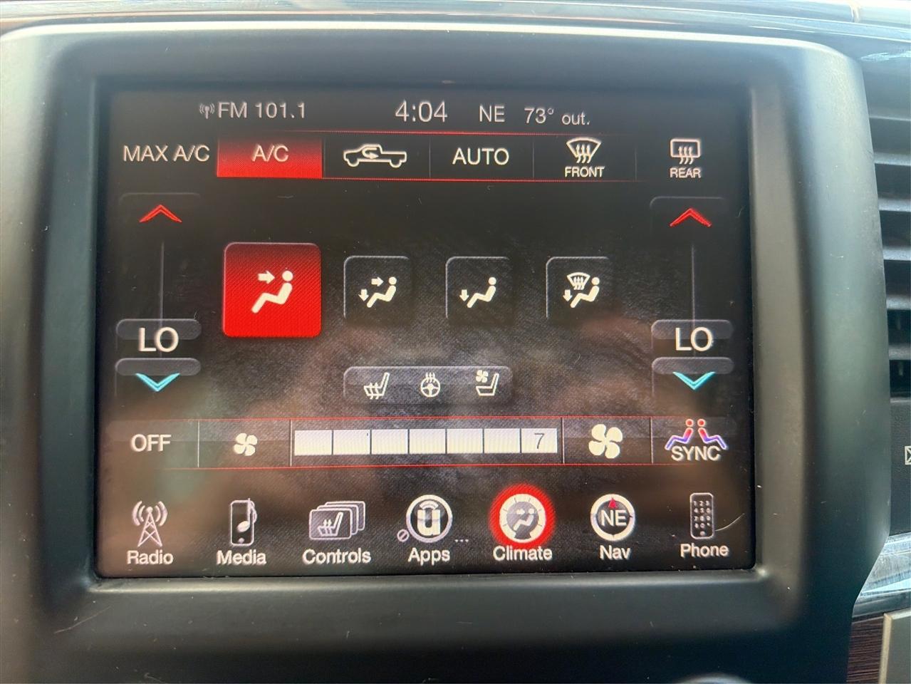 RAM 1500 Laramie Crew Cab SWB 4WD 2014