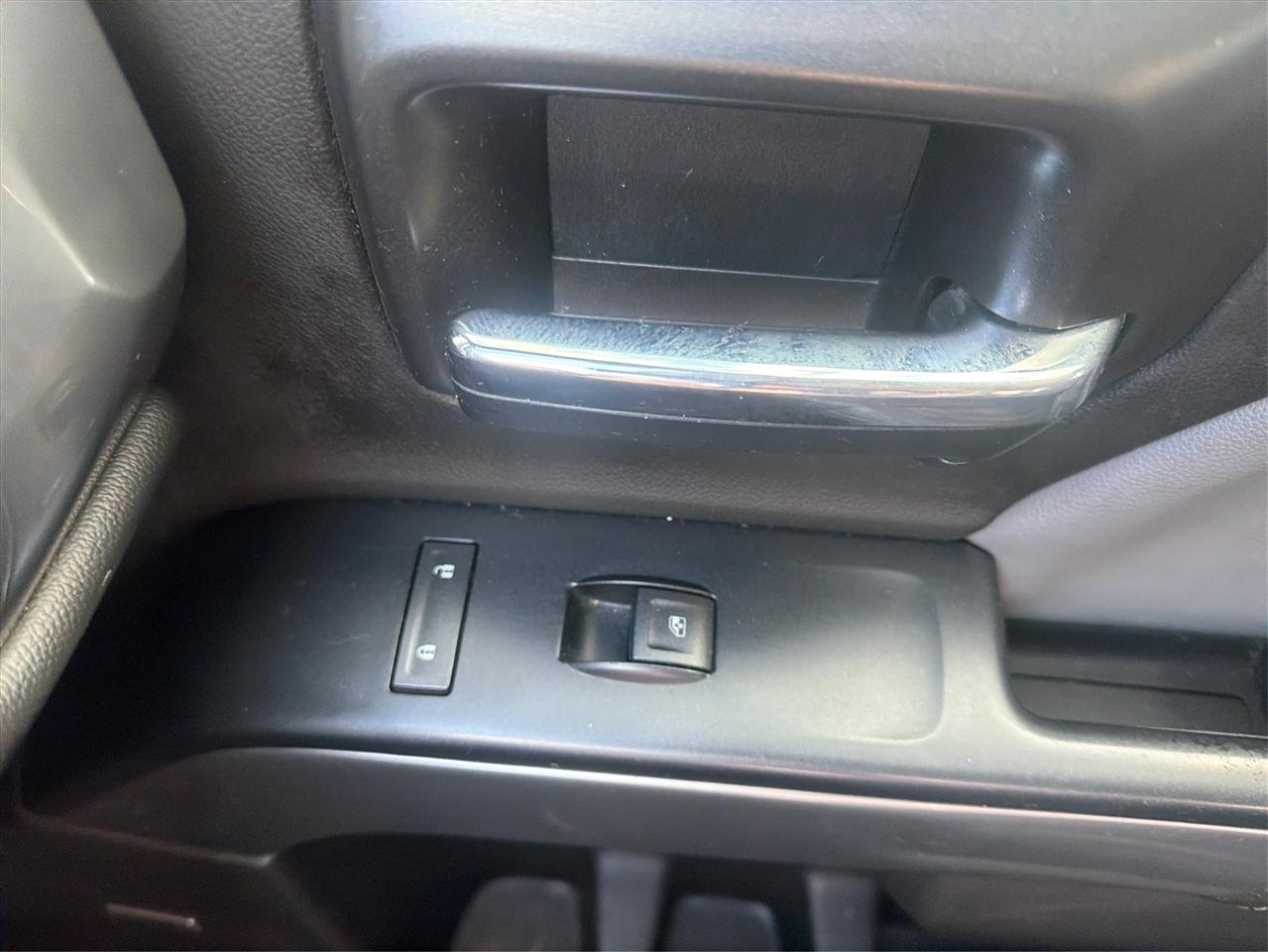 Chevrolet Silverado 1500 LT Crew Cab 2WD 2016