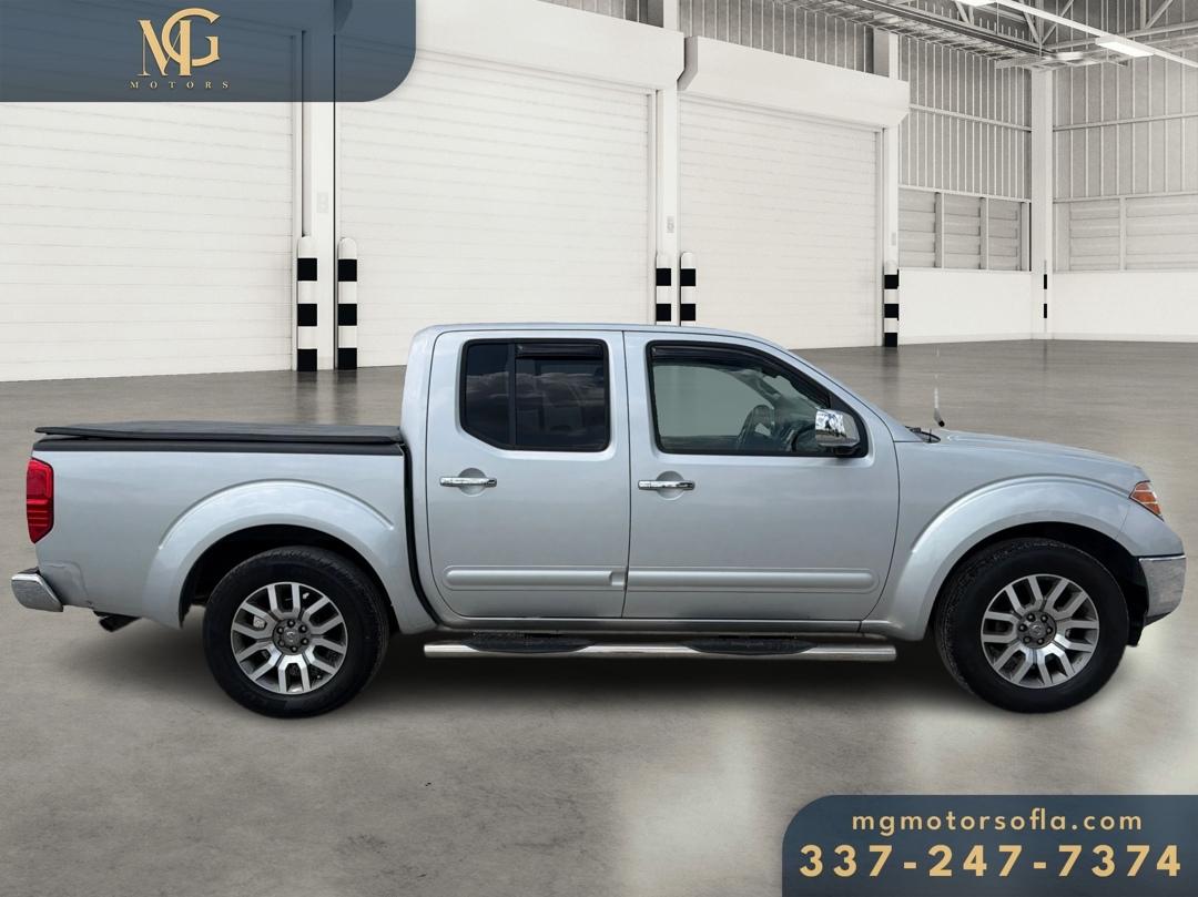 Nissan Frontier SL Crew Cab 2WD 2013