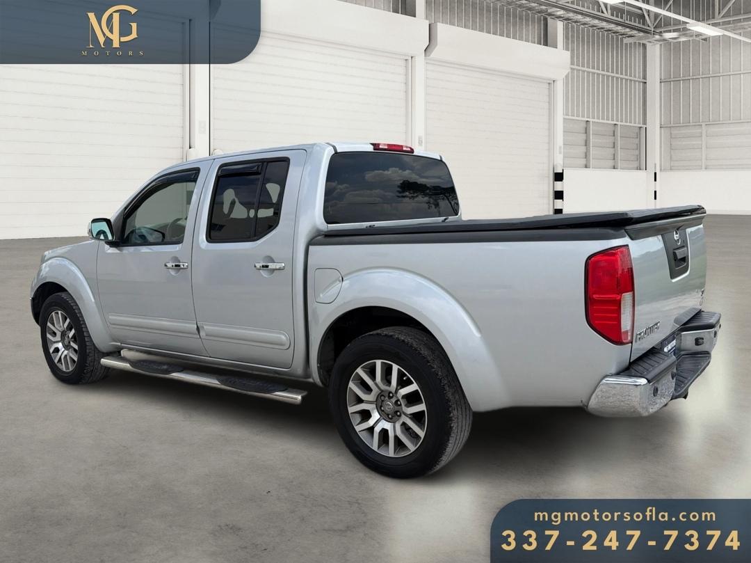 Nissan Frontier SL Crew Cab 2WD 2013